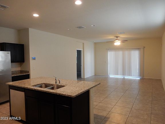 5th image of 36446 W Montserrat St