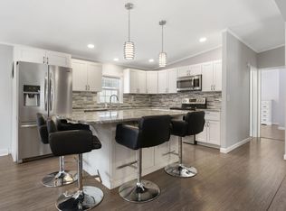 20 Chickadee Dr, Alfred, ME 04002