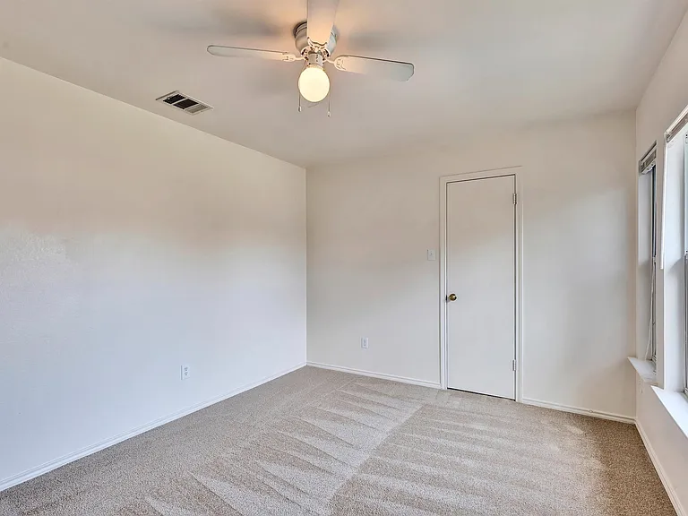 5204 Bahan Dr — Photo 54