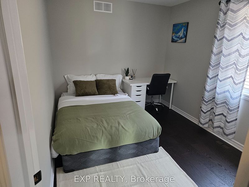 Ottawa House for rent - 4 Bedrooms — photo 14
