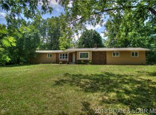 216 Highway Y, Eldon, MO 65026
