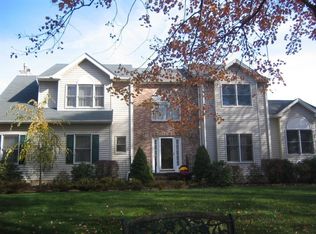 6 Thomas Farm Ln, Long Valley, NJ 07853