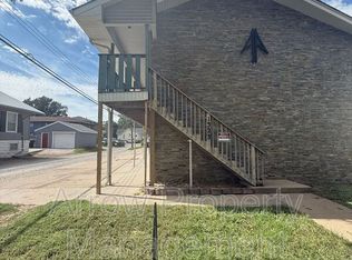1323 S 10th St UNIT 2, Lincoln, NE 68502