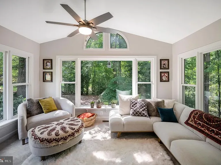 2 English Hills Dr — Photo 7