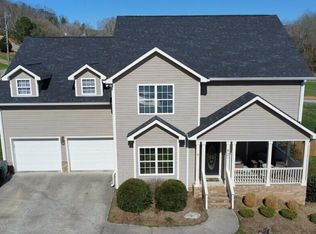 921 Canebreak Dr, Chattanooga, TN 37415