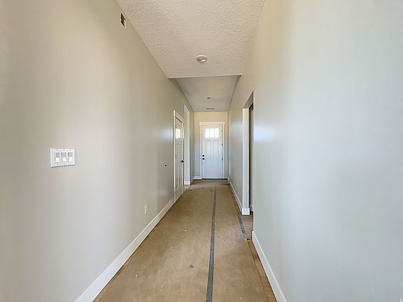 3rd image of 4403 W 100 N #191