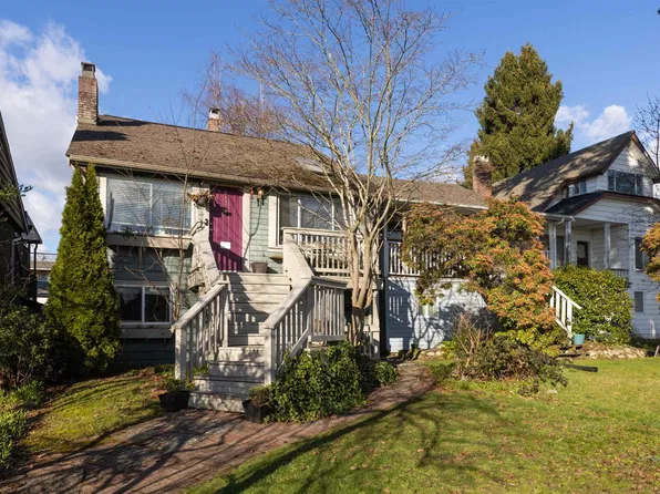 612 E 4th St, North Vancouver, BC V7L 1J8
