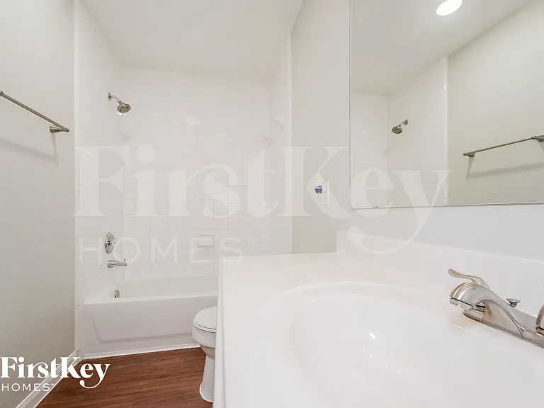 3806 Teal Maple Ct — Photo 9