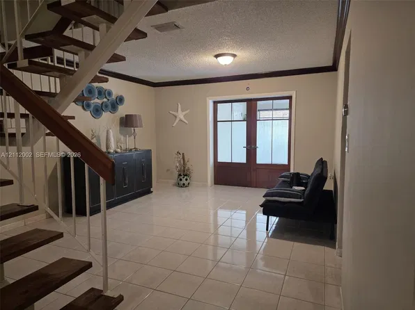 126XX SW 9th Ln #B, Miami, FL 33184