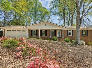 2947 Dunnington Cir, Chamblee, GA 30341