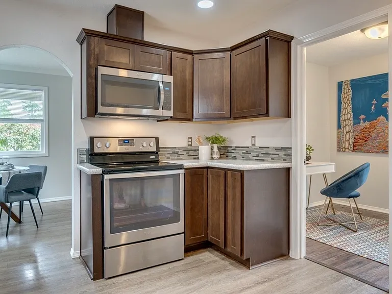 7604 SE 66th Pl — Photo 9