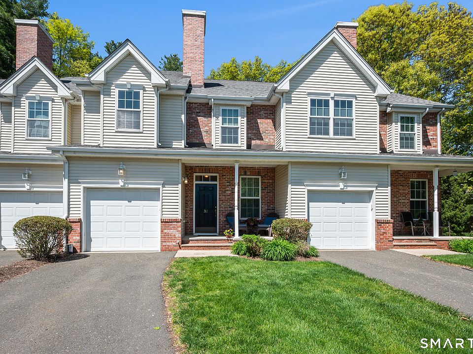 1st image of 32 Rhodora Terrace #32