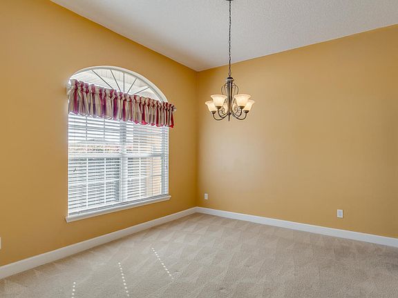 5th image of 3683 Summit Oaks Dr