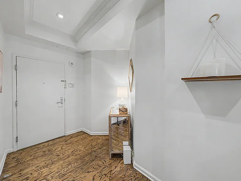 4 Constellation Pl #104 — Photo 26