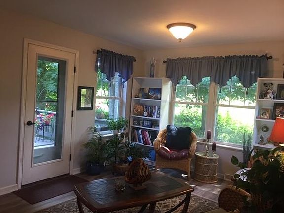 5th image of 1403 Daybreak Dr