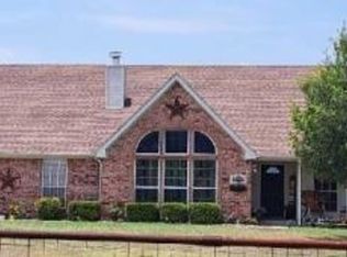 8239 Crestview Rd, Sanger, TX 76266