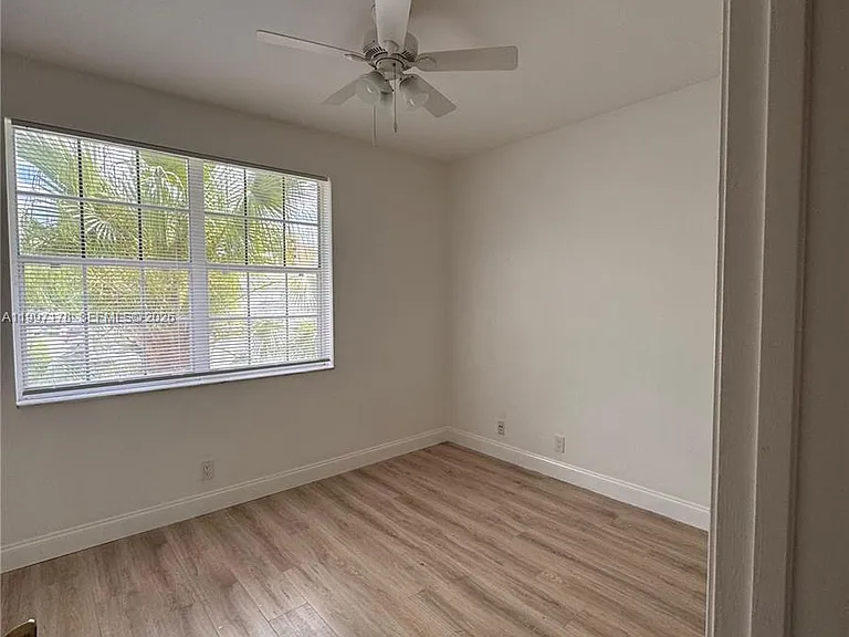 16747 Hemingway Dr — Photo 9
