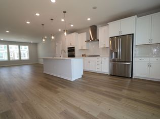 10055 Secluded Garden Dr, Apex, NC 27523