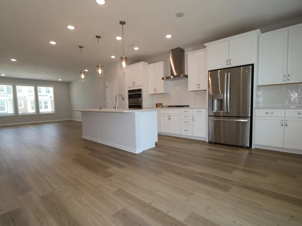 10055 Secluded Garden Dr, Apex, NC 27523