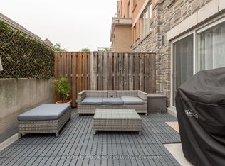 25 Turntable Cres #Townhouse 137, Toronto, ON M6H 4K8