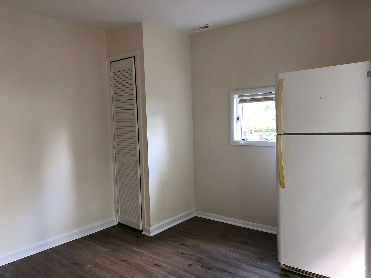 38 W Main St — Photo 4