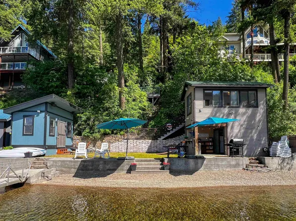 3965 Bayside Way, Loon Lake, WA 99148