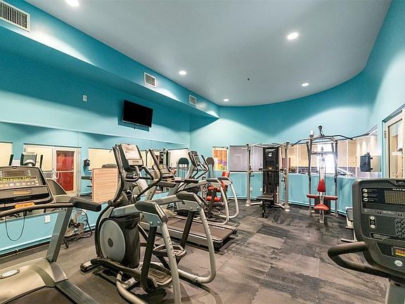 4th image of 3311 Yupon St APT 601