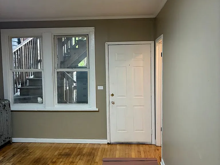 5436 S Justine St #1 — Photo 14