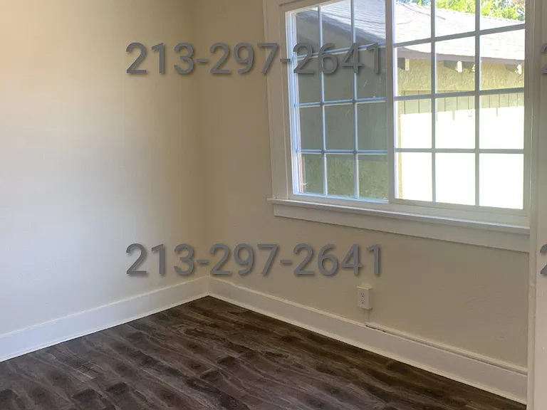 3977 S Harvard Blvd — Photo 5
