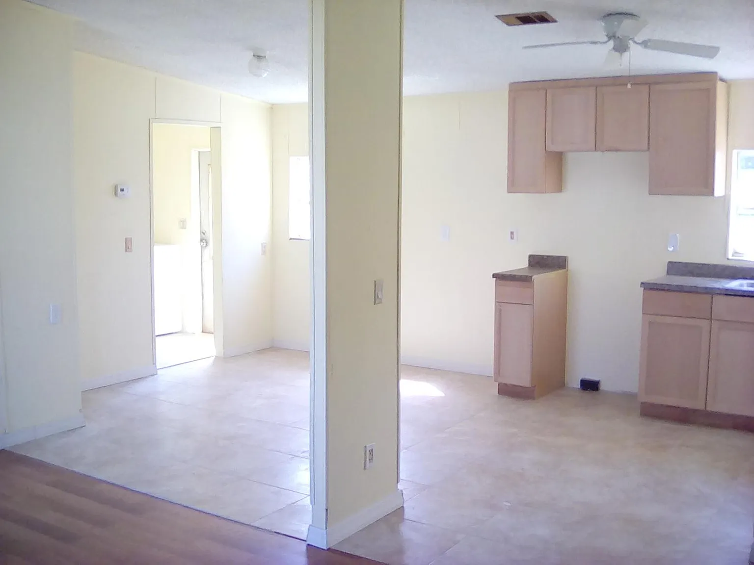 3 bed, 1104 sqft, $1,050 — Photo 2