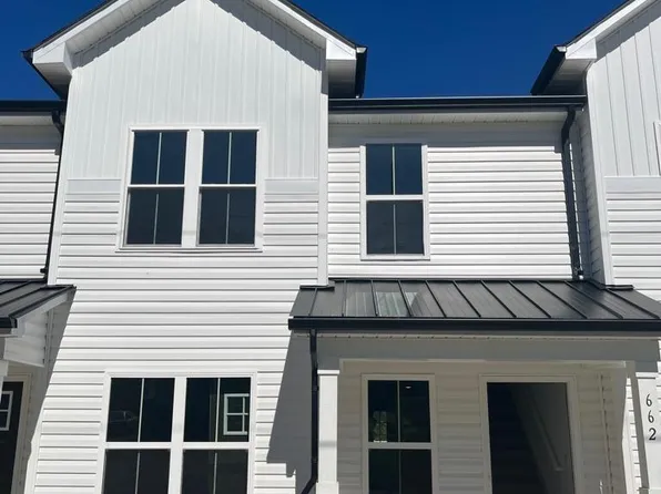 662 W Cemetary St, Salisbury, NC 28144