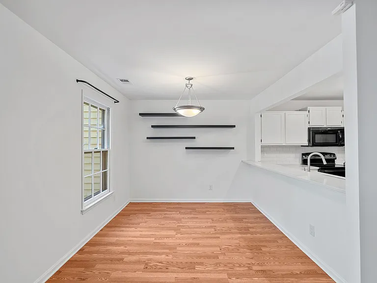 3302 Selwyn Farms Ln #9 — Photo 9