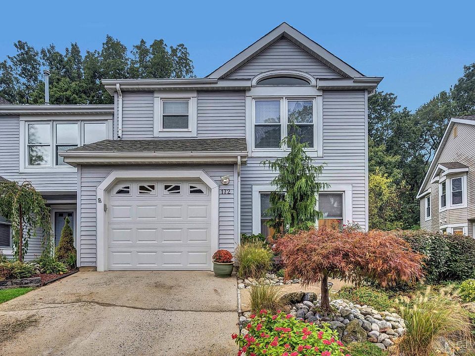 1st image of 172 Stults Ln