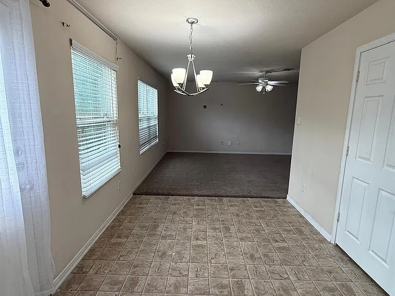 3207 Zephyr Glen Way — Photo 11