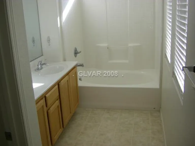 8651 Grand Sequoia St — Photo 4