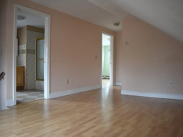61 Hope St #23 — Photo 11