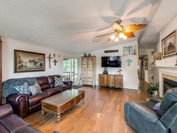 5th image of 8953 County Road 864