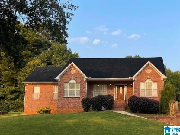 5935 Overlook Rd, Mount Olive, AL 35117
