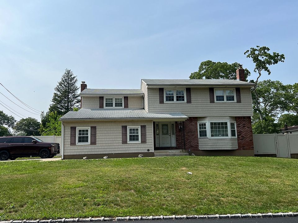 21 Genoa St, West Babylon, NY 11704 Zillow