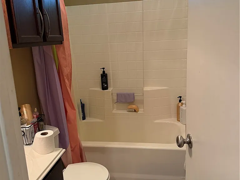933 Crested Point Dr — Photo 10