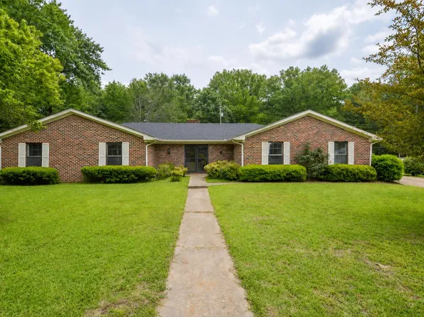 264 Mapleview Rd, West Point, MS 39773