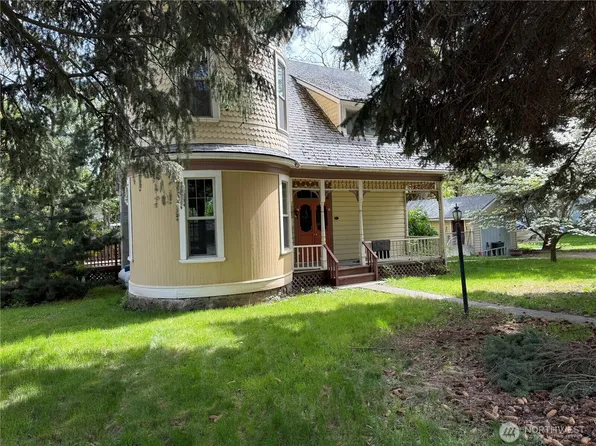 622 E Richmond Avenue, Dayton, WA 99328