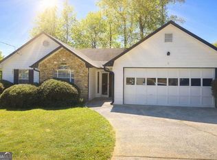 1155 Riverside Trce, Sugar Hill, GA 30518