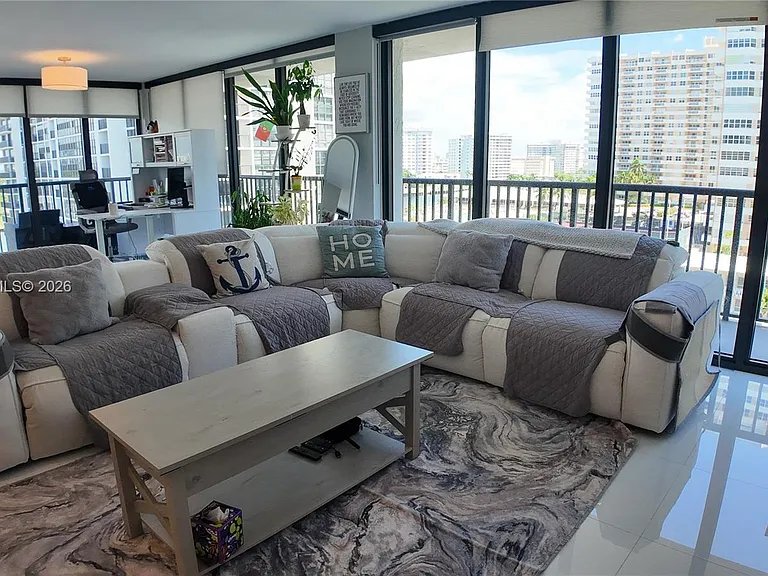 2049 S Ocean Dr #702 — Photo 11