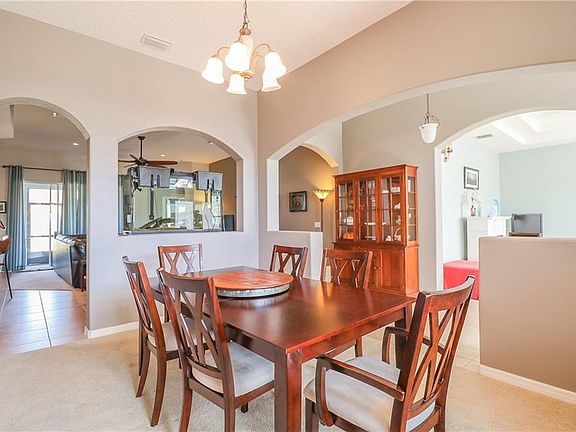 5th image of 327 Crystal Pond Ave