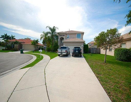 2nd image of 13295 NW 18th St
