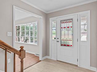 8801 Lakewood Dr, Raleigh, NC 27613