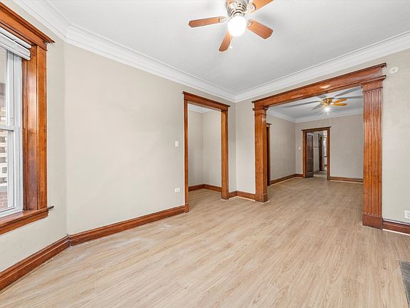 5th image of 5531 S Wood St