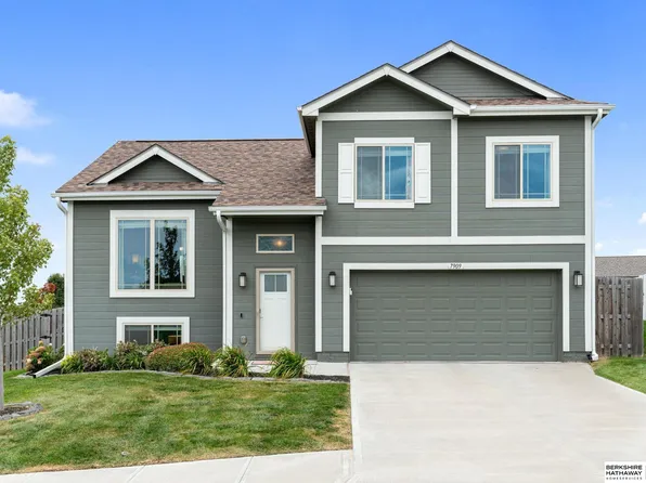 7909 N 147th Ave, Bennington, NE 68007