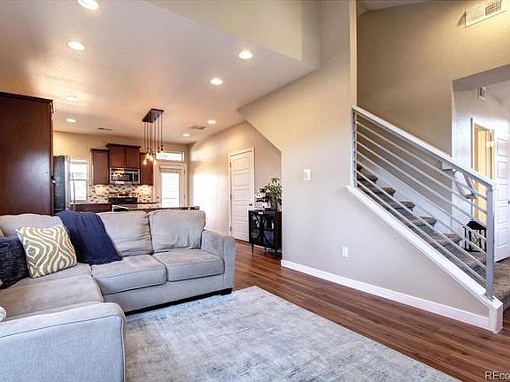 5th image of 4334 Elegant St